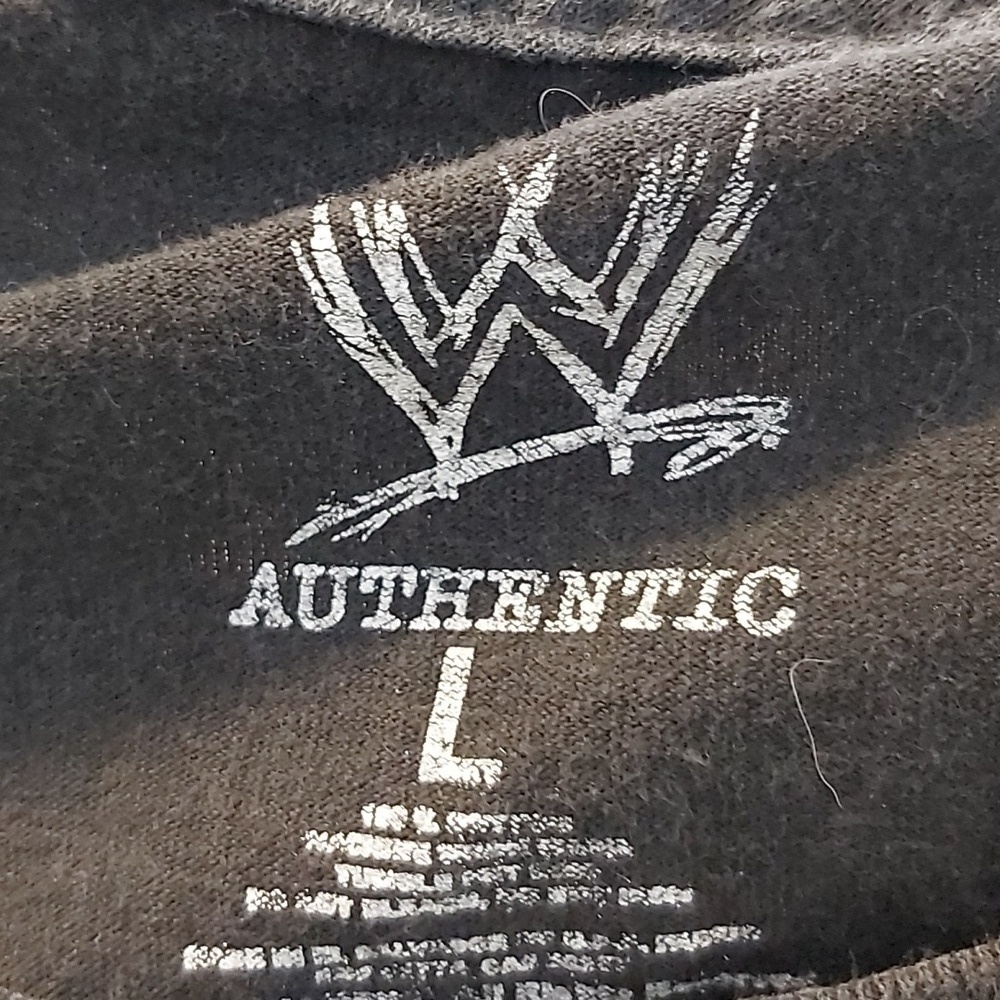 WWE tee - Picture 2 of 4